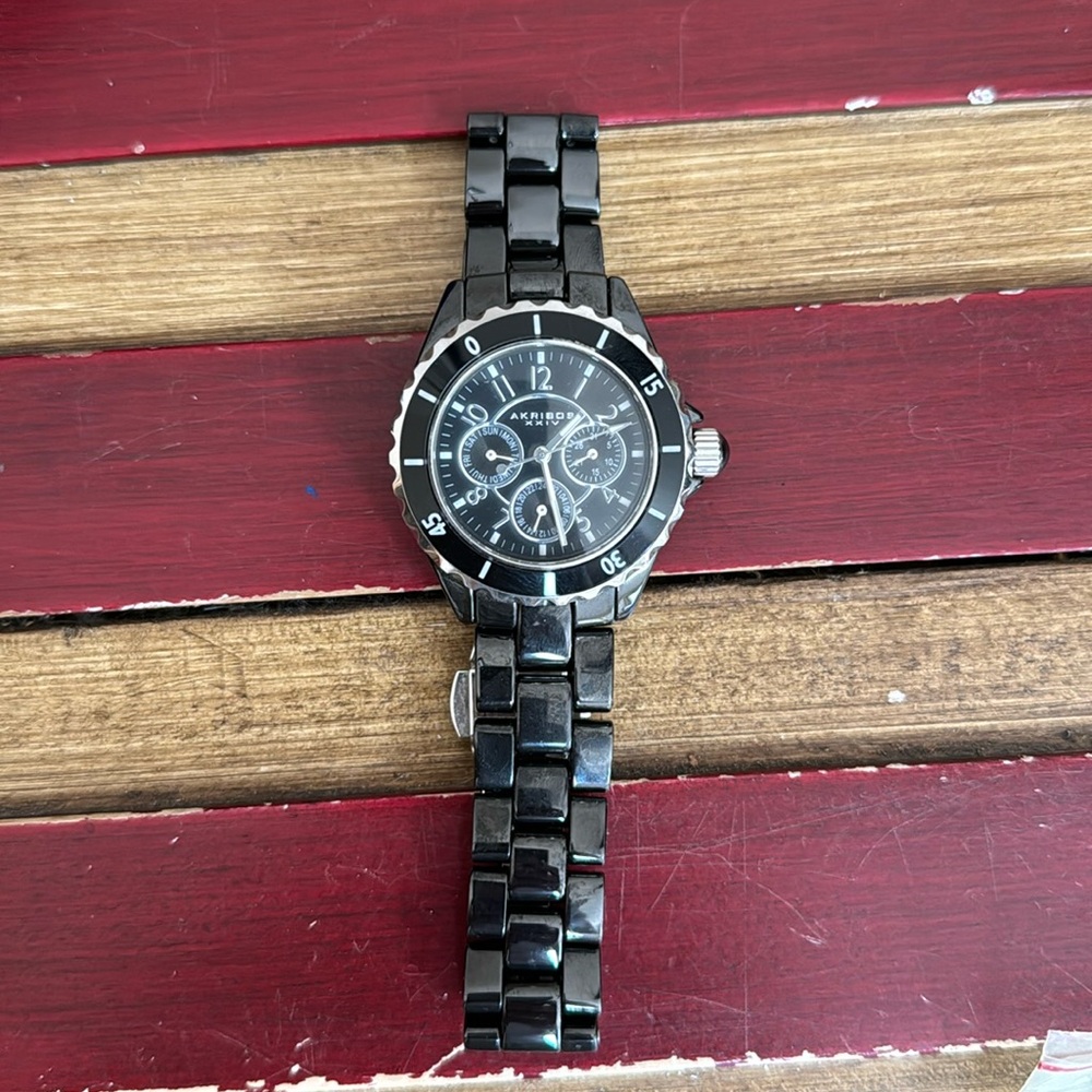 Akribos unisex ceramic watch
